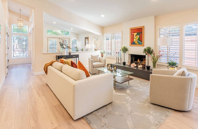 LUX Stunning Villa Huntington Harbor 3 Min 2 Beach