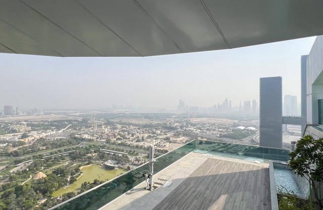 LUXE 2BR AT 1 RESIDENCES WASL NEAR METRO STATION