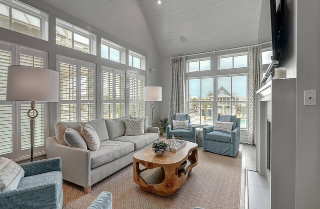 Luxe Beach Home@Cinnamon Shore Across from Resort-Style Pool+More Amenities