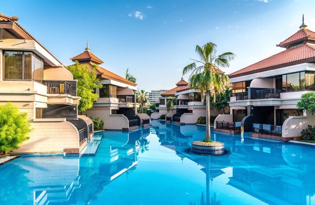 Luxe Getaways Royal Amwaj Palm Jumeirah Resort Apartment Holiday Home