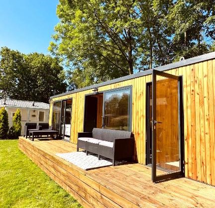 Luxe Tiny House bij het Leekstermeer
