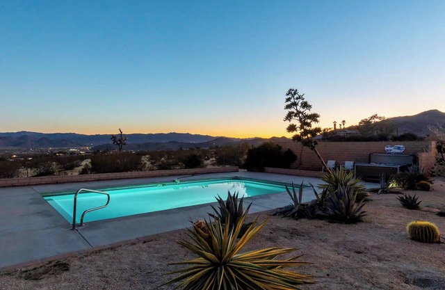 Luxe Villa | Heated Pool | Spa | Mountain Views