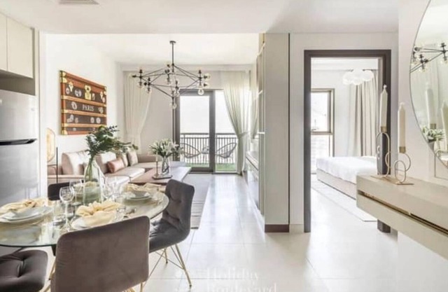 Luxurious 1Bedroom Brand New Great Community in Creek Harbour,