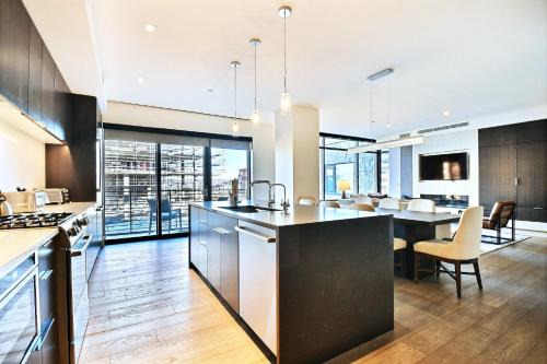 Luxurious 3 BR in Canyons Village- Ski In Out