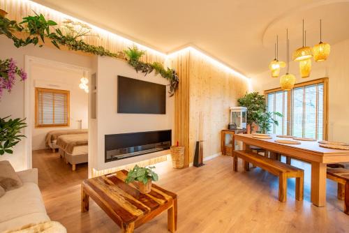 Luxurious 7p Suite with SAUNA, near PARIS, Metro 4