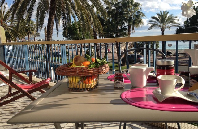 Luxurious Appt 2P - Terrace on the sea - Parking - Wifi - HIPPODROME