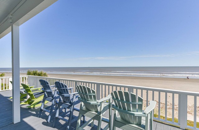 Luxurious Beach Front vacation home perfect for large groups, with elevator.