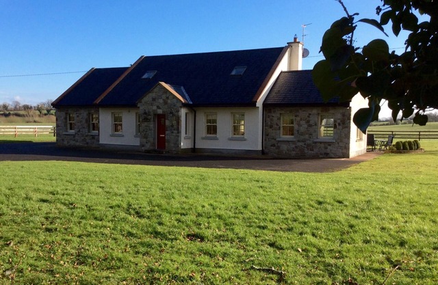 Luxurious Cottage Set in Beautiful Irish Countryside.