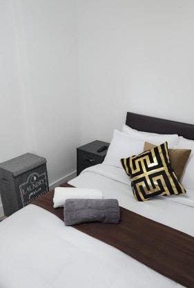 Luxurious ensuite rooms