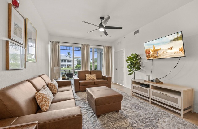 Luxurious Golf Condo W/Resort Pool and Amenities!n