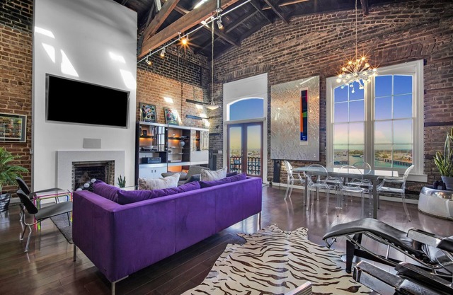 Luxurious Loft Overlooking River w/Rooftop Deck + Parking by Lucky Savannah