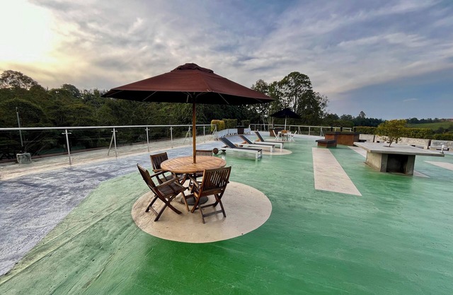Luxurious mountain-view room with own facilities in Rionegro Colombia