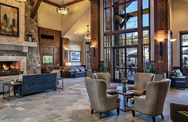 Luxurious Ski-In & Ski-Out Resort On Grand Lodge on Peak 7