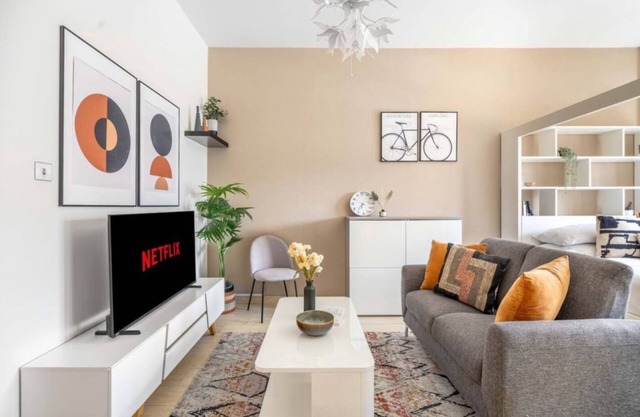 Luxurious Studio In Dubai