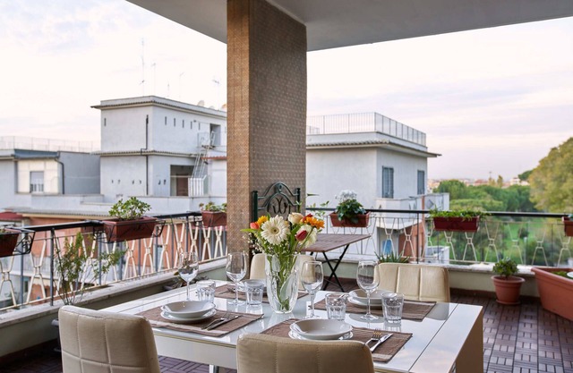 Luxurious Terrace and confort close Rome Center