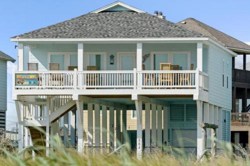 Luxury 3BR Beach Cabin w Gulf Views and Soaking Tub