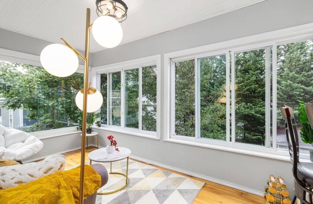 Luxury 5 Bedroom Near Brown & Downtown Providence