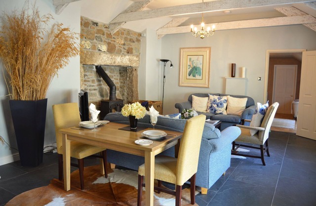 Luxury 5-star single-storey cottage for two near the Cornish coast
