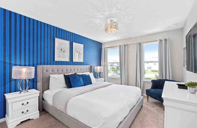 Luxury 5BR Disney Retreat w/Private Pool & Themed Rooms – Steps to Clubhouse!