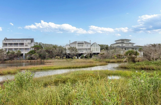 Luxury 5BR Oceanview ~ Chiltren By the Sea