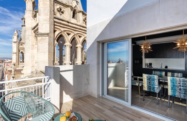 Luxury Alhambra Penthouse Collection Gran Via 2BR