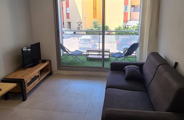 Luxury apartment 500m from the beach and a stone's throw from the town center
