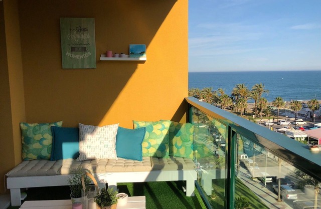 Luxury apartment Bajondillo on the beach