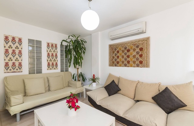 Luxury Apartment deluxe-1