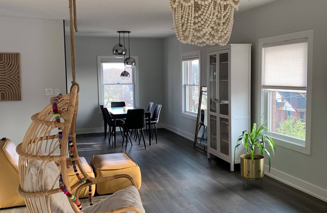 Luxury Apartment in Historic Downtown Saint Charles.