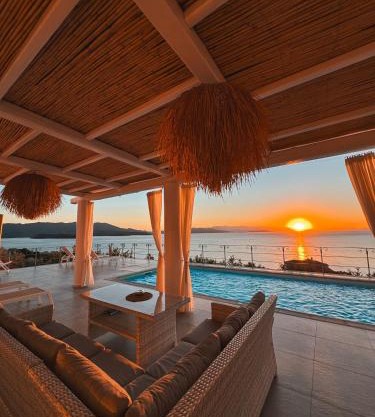 Luxury Apartments La Villa