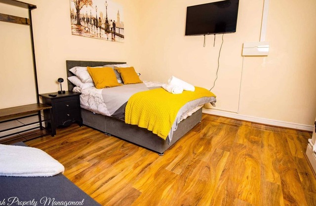 Luxury City Centre Studio Apartment