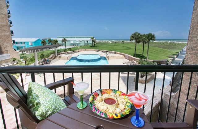 Luxury Condo - On the Beach! - New Lower rates!