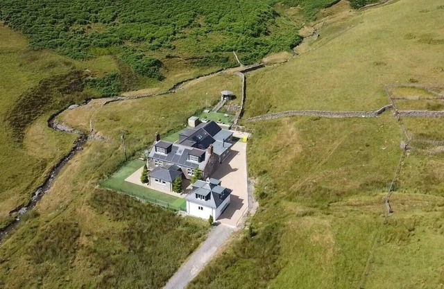 Luxury Cottage in Upper Dalveen