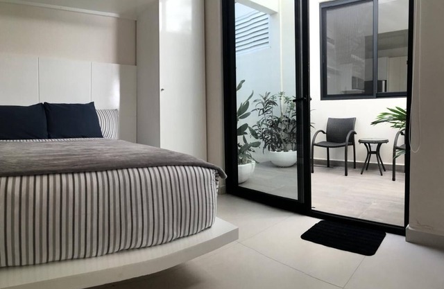 ♠ Luxury department ♠ 2 BDR ♠ Nice pool ♠ 4 sleeps ♠