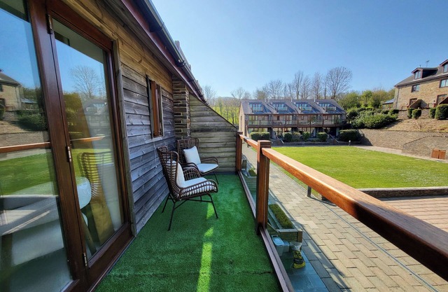 Luxury Dog Friendly Cottage - Golf & Spa Breaks
