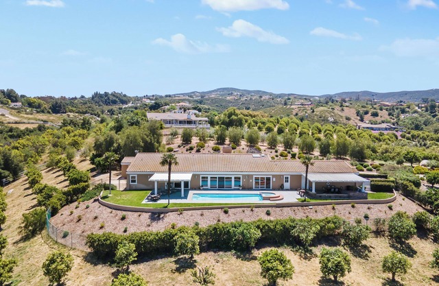 Luxury Gated Estate with Views of All of Wine Country!