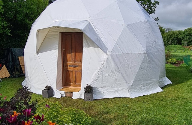 Luxury Glamping Dome and Lodge on the IOM TT course, Hillberry Grandstand.