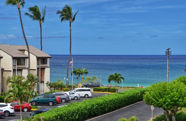 Luxury Golf Villa AC Ocean Views Walk to Beach & Trails