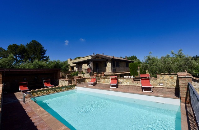Luxury house with a stunning view and pool