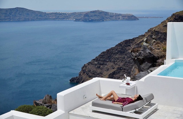 Luxury Imerovigli Villa | 3 Bedrooms | Private Infinity Pool | Breathtaking.