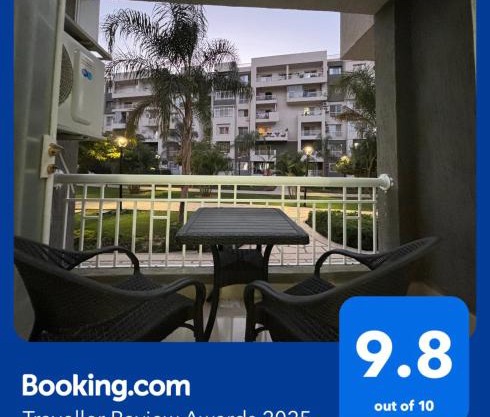 Luxury Inn:2BR Amazing Garden View in Madinaty B10