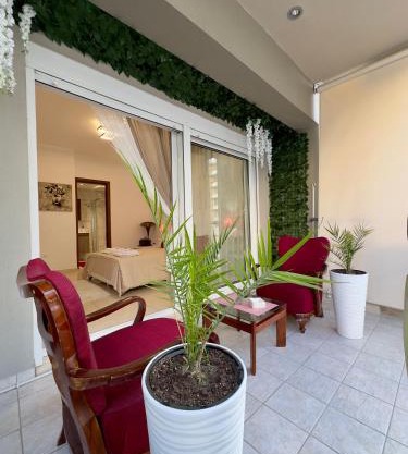 Luxury Living SKG 3