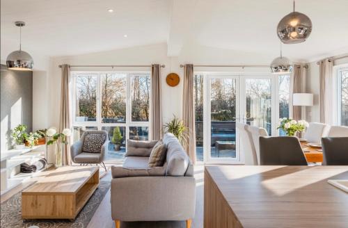 Luxury lodge - St Helens