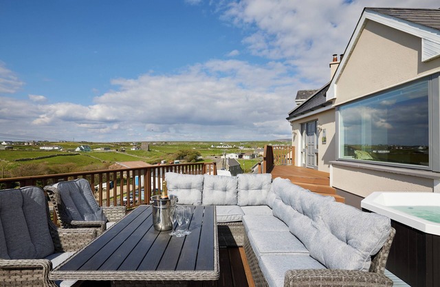 Luxury Lodges in Doolin Village