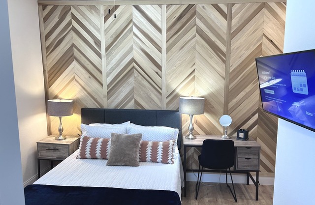 Luxury Loft in the Spring & Woodlands Area