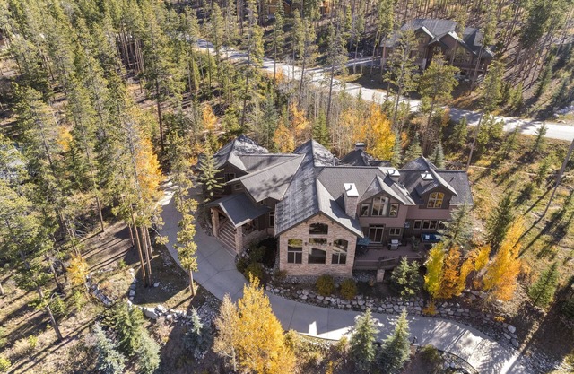 Luxury Majestic Lodge w/Hot Tub | Breck