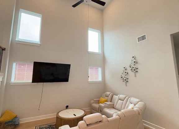 Luxury Modern Stay in Bastrop