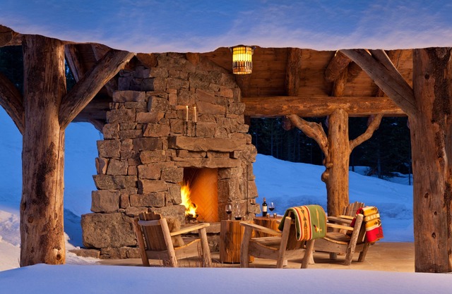 Luxury Mountain Retreat, Minutes from World Class Skiing and Fishing.