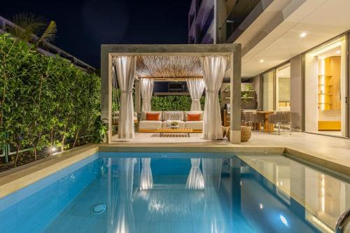 Luxury Oasis Private Pool Wine BBQ and Sea