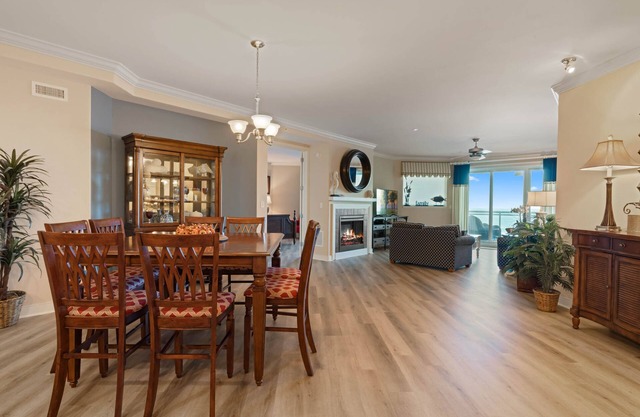 Luxury Oceanfront Paradise ~LARGE CONDO~